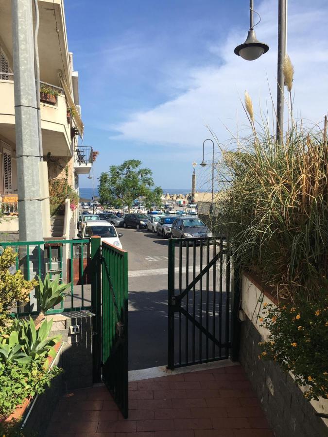 Da Alfio Apartment Acireale Luaran gambar